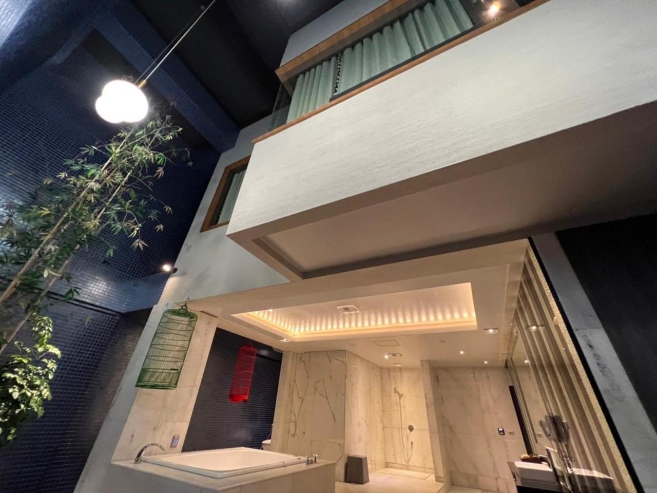 水瓶汽车旅馆 台中 外观 照片